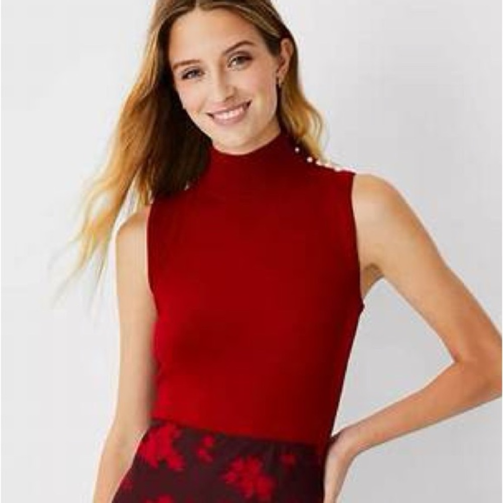 Ann Taylor Pearlized Shoulder Button Sweater Shell 598084